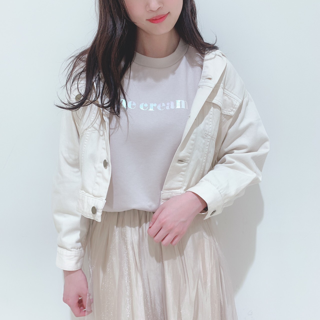 Majelista しどぱん🕊ホワイトワントーンコーデ特集♡