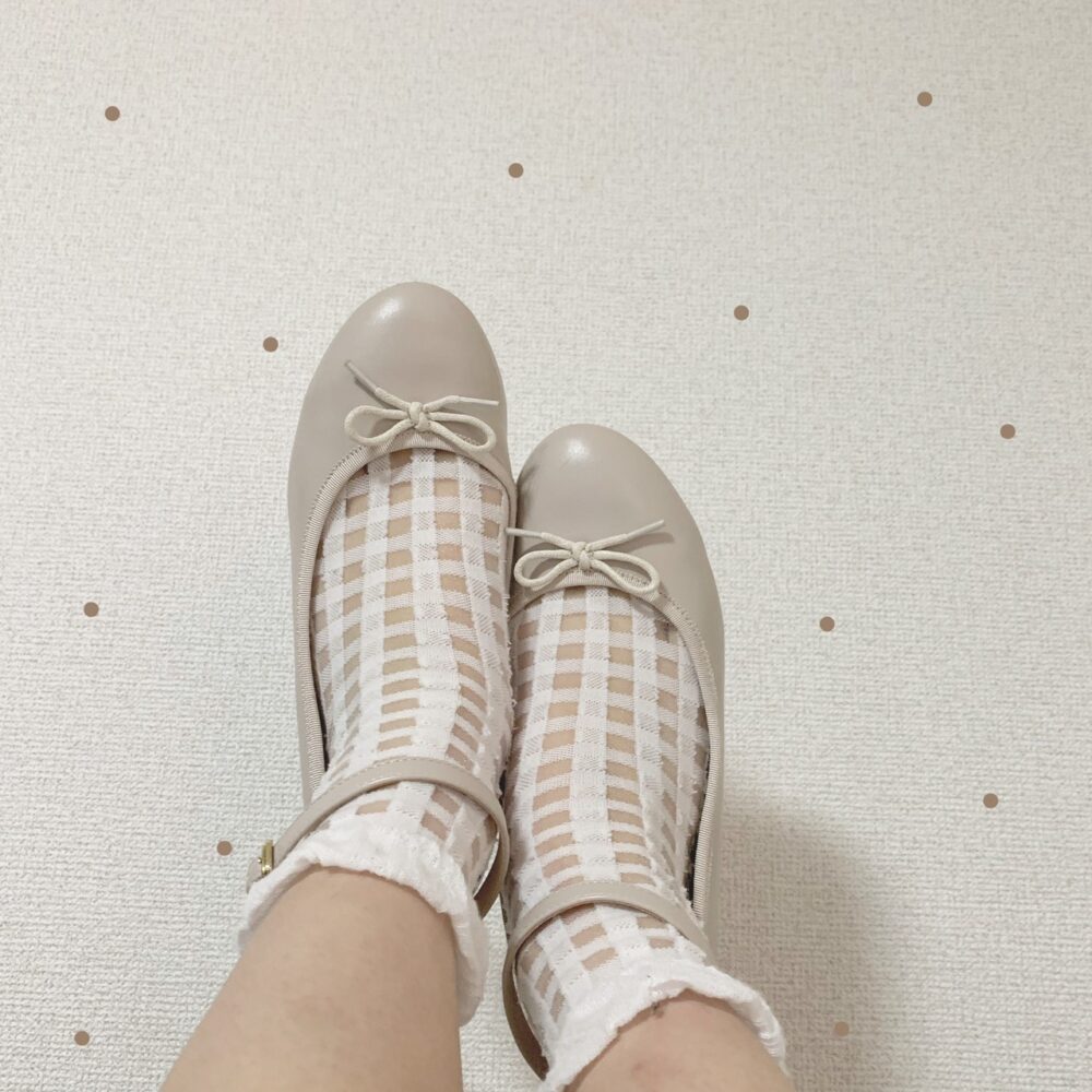 お洒落は足元から バレエパンプス 靴下 タイツコーデ Diary マジェスティックレゴン 公式webマガジン Maje A La Mode By Majesticelegon